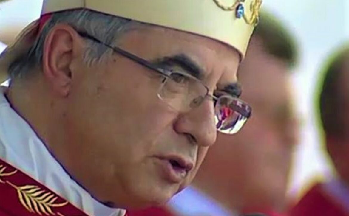 Cardinal_Becciu_Slovakia_1.9.2018