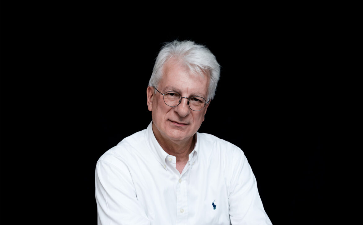 10686_large