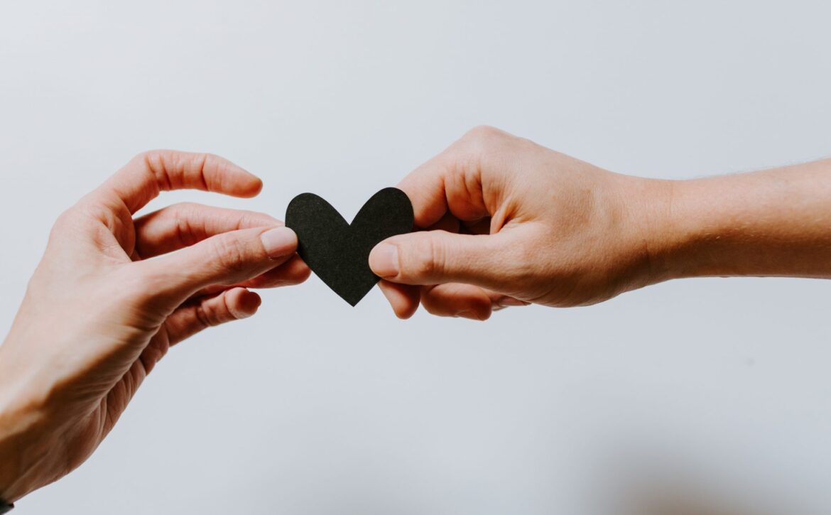 Photo-by-Kelly-Sikkema-on-Unsplash-2048×1289-1