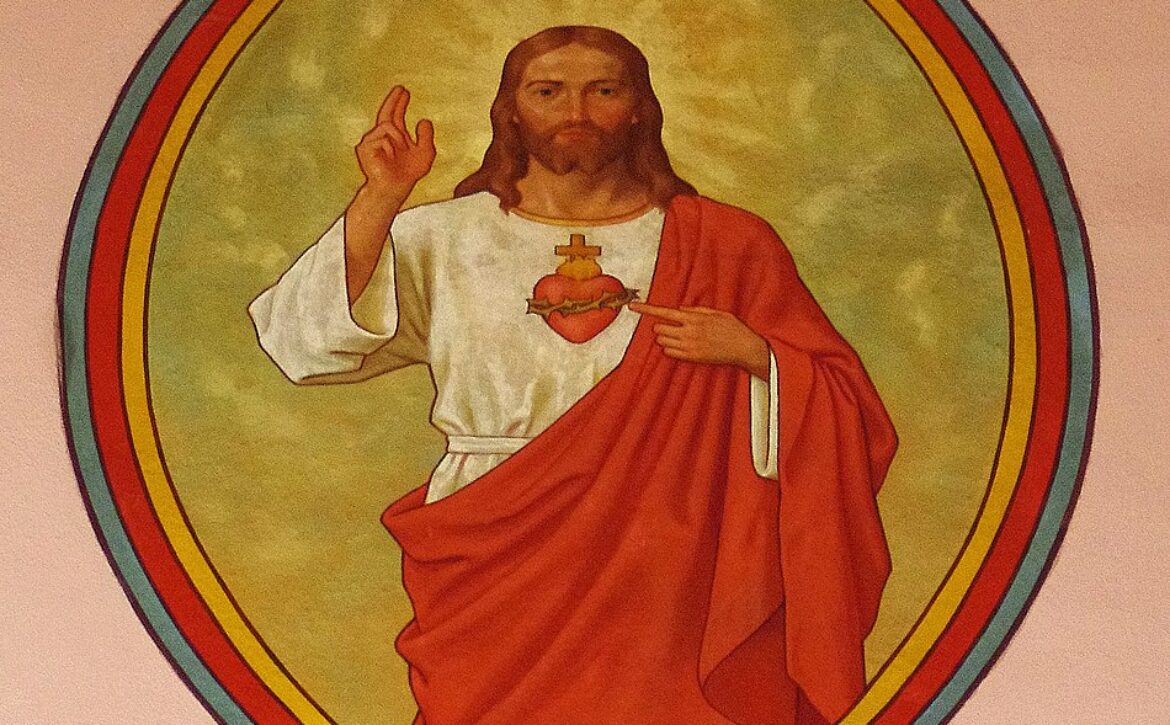 950px-Saint_John_the_Evangelist_Church_Covington_Kentucky_-_Father_Sacred_Heart_of_Jesus_and_Holy_Spirit_mural_cropped