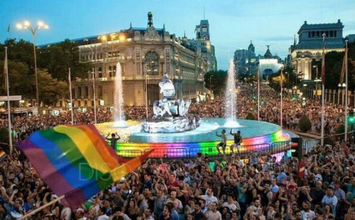 Madrid-Orgullo_2136996298_13746503_660x371