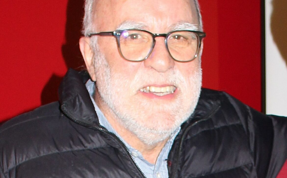 Victor_Manuel_Fernandez_Martinez