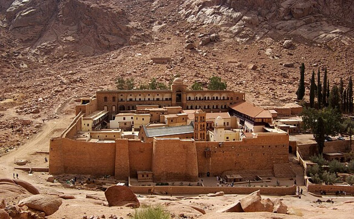 Katharinenkloster_Sinai_BW_2