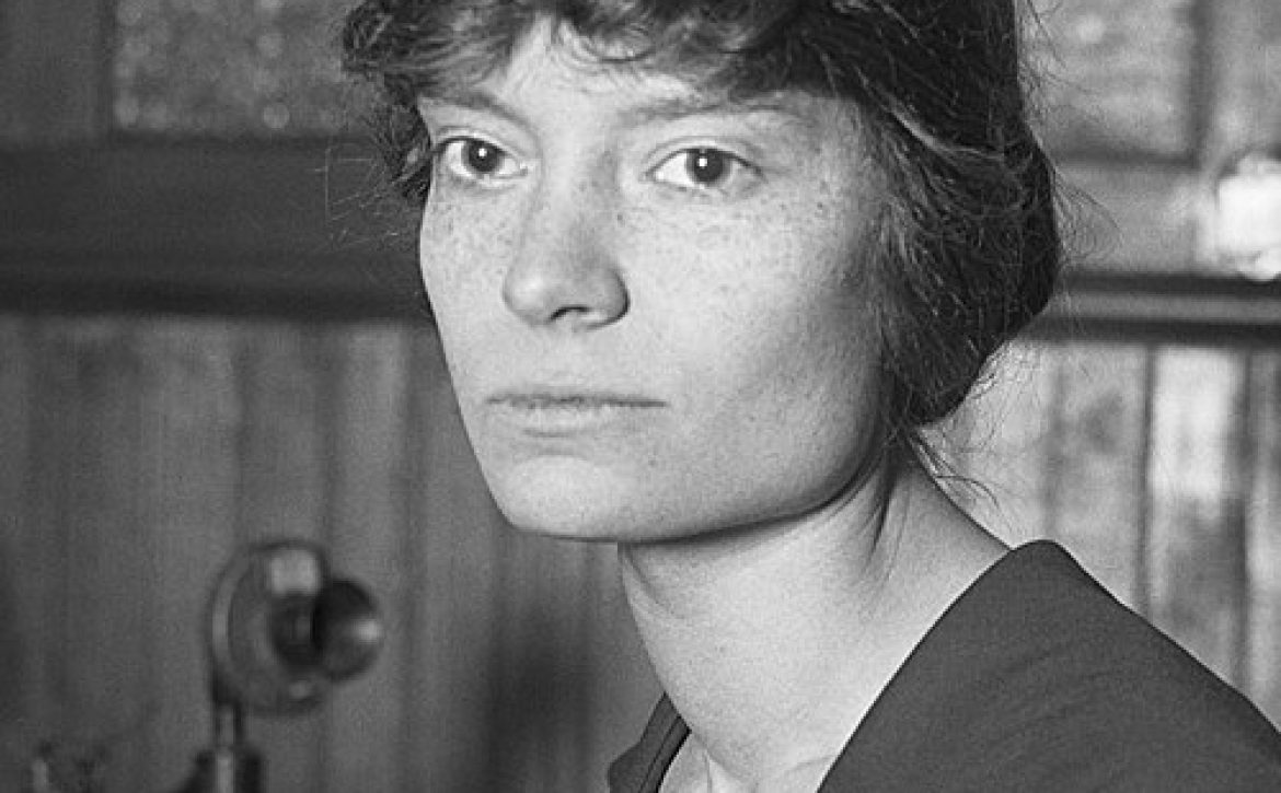 500px-Dorothy_Day,_1916_(cropped)