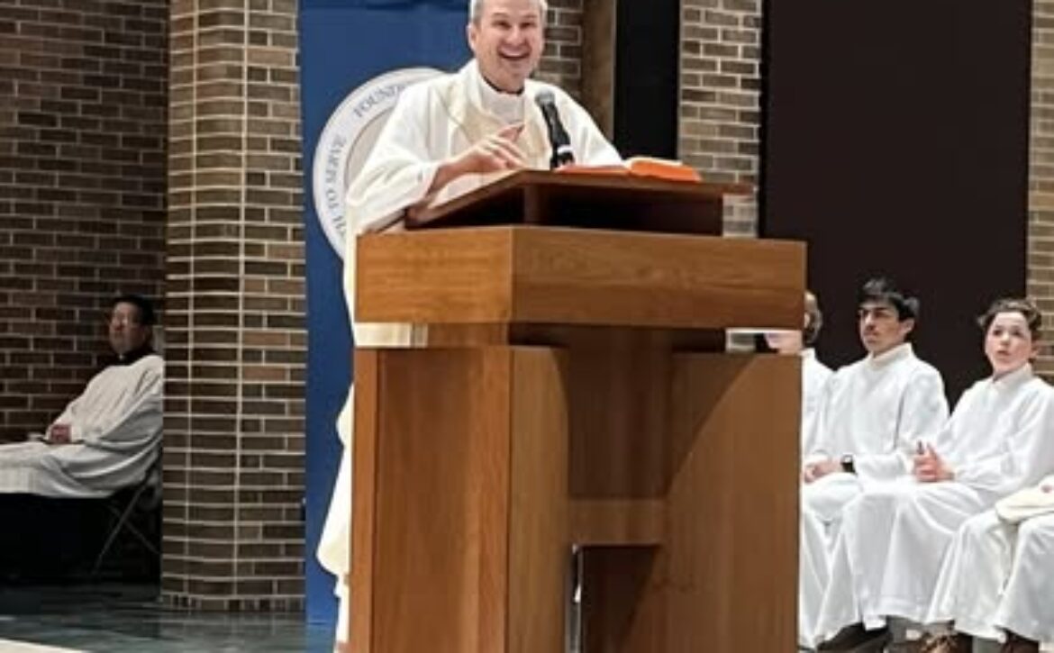 Bishop_Ronald_Aldon_Hicks_Preaching_at_the_Seventy-Fifth_Anniversary_Regional_Mass_at_Lewis_University