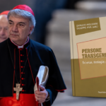 Le cardinal Battaglia préface un livre sur les identités trans et appelle à « franchir de nouveaux seuils »